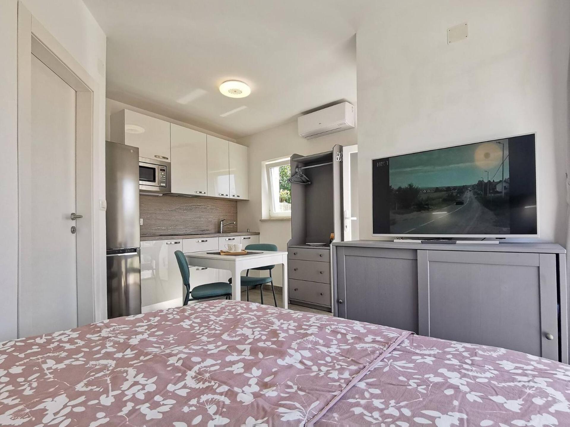 Studio Apartment Glorijeta Šilo Dış mekan fotoğraf